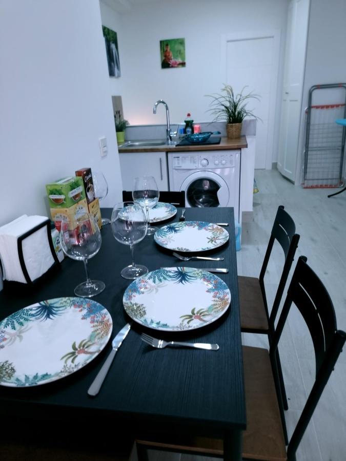 Apartamentos Zanca City Center Free Luggage Storage Малага Екстер'єр фото